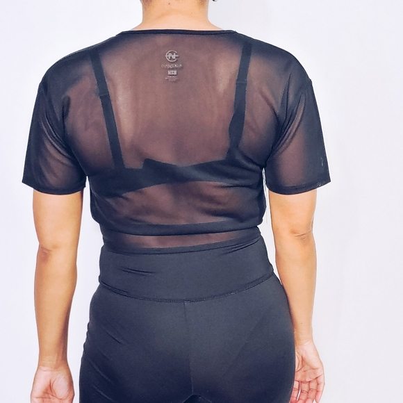 Nautica Sheer Top - Picture 3 of 6